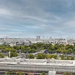 Suite Mitterand, Penthouse Parisien Avec Balcon